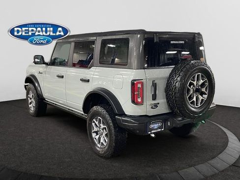 Used 2022 Ford Bronco Badlands image 3