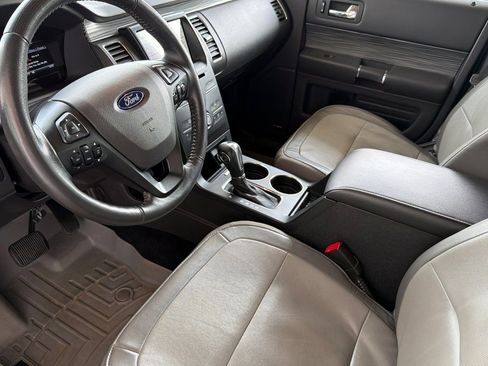 Used 2019 Ford Flex SEL w/ Equipment Group 202A AWD/4WD image 10