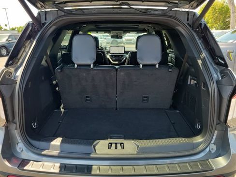 Certified 2025 Ford Explorer ST AWD/4WD image 21