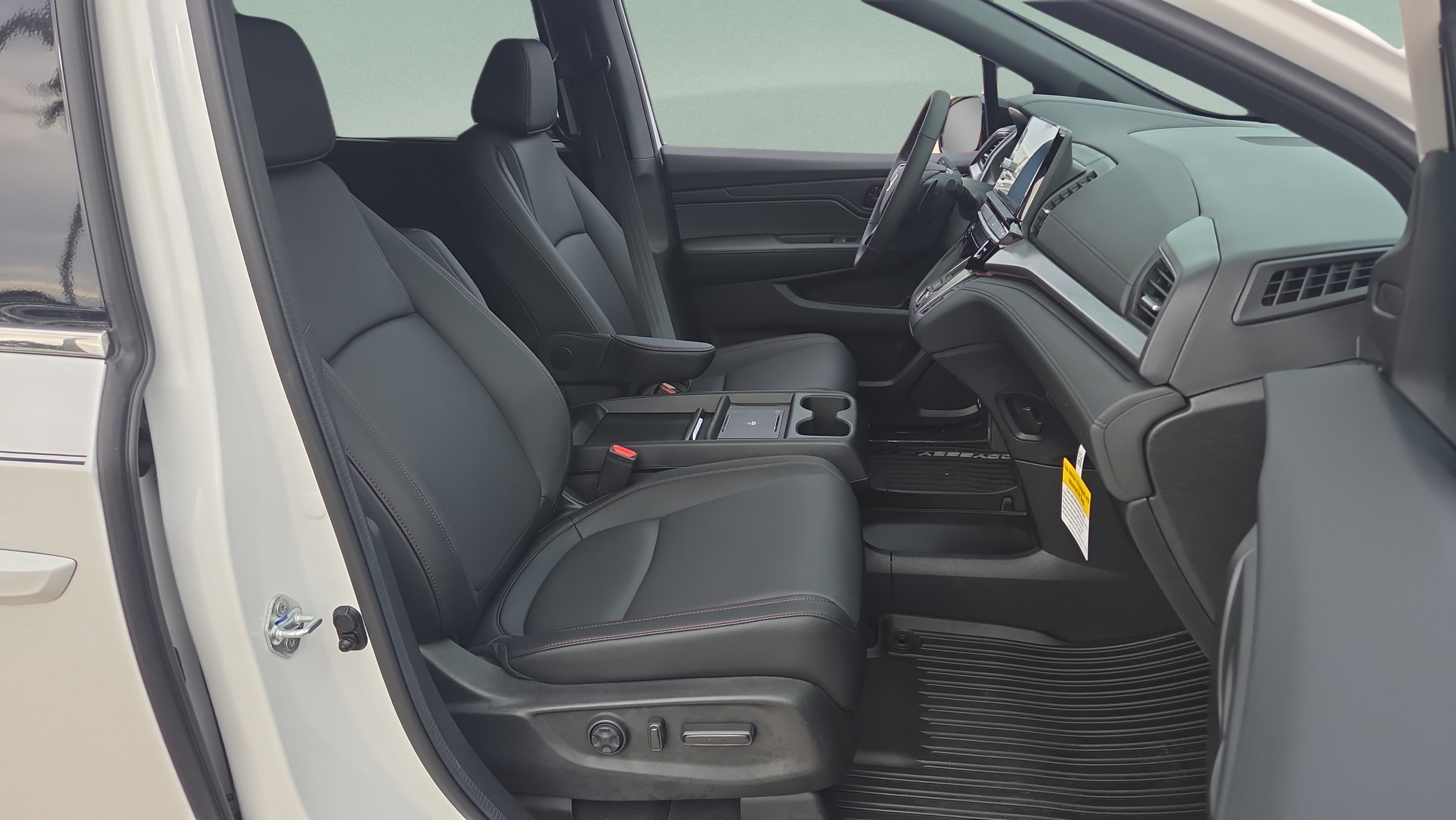 New 2026 Honda Odyssey Sport-L image 17
