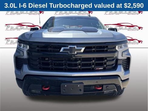 Used 2024 Chevrolet Silverado 1500 LT Trail Boss w/ LT Trail Boss Premium Package AWD/4WD image 4