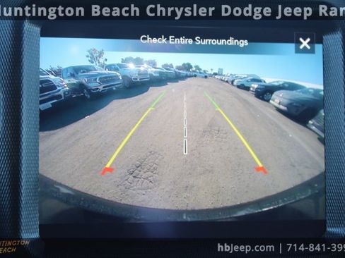 Used 2023 Jeep Wrangler Unlimited Sahara w/ Safety Group image 29