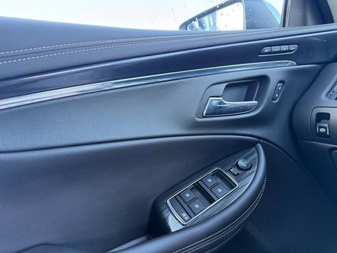Used 2019 Chevrolet Impala Premier w/ Premier Convenience Package image 12