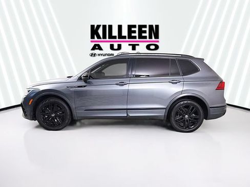 Used 2022 Volkswagen Tiguan SE R-Line FWD image 4