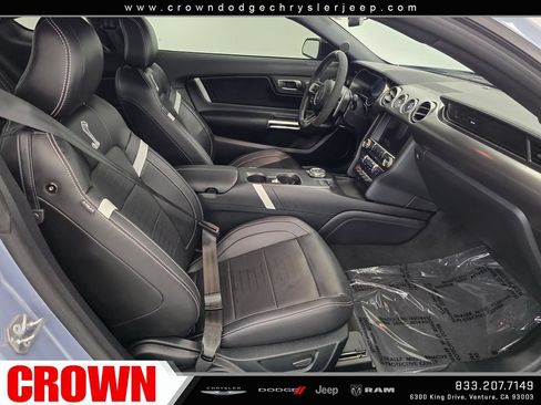 Used 2022 Ford Mustang Shelby GT500 w/ Technology Package RWD image 25