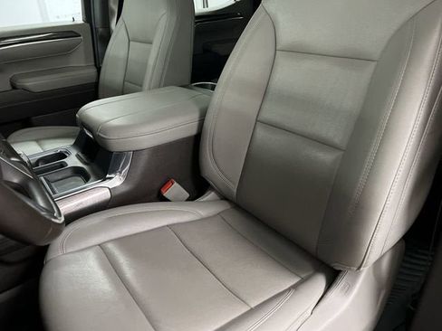 Certified 2024 Chevrolet Silverado 1500 LTZ w/ LTZ Convenience Package II AWD/4WD image 19