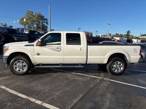 Used 2016 Ford F350 Lariat w/ Lariat Ultimate Package image 6