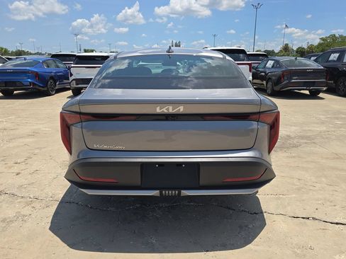 New 2026 Kia K4 FWD image 7