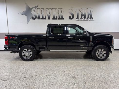Used 2023 Ford F250 Lariat w/ Lariat Ultimate Package AWD/4WD image 35