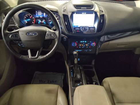Used 2017 Ford Escape Titanium FWD image 22