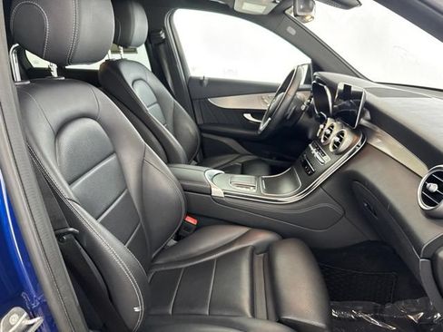 Used 2020 Mercedes-Benz GLC 300 4MATIC image 20