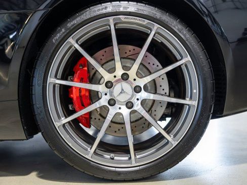 Used 2012 Mercedes-Benz SLS AMG Coupe image 34