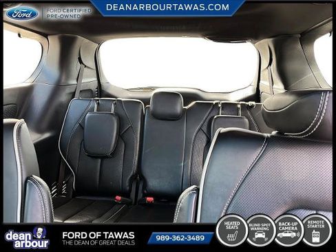 Used 2025 Chrysler Pacifica Limited FWD image 4