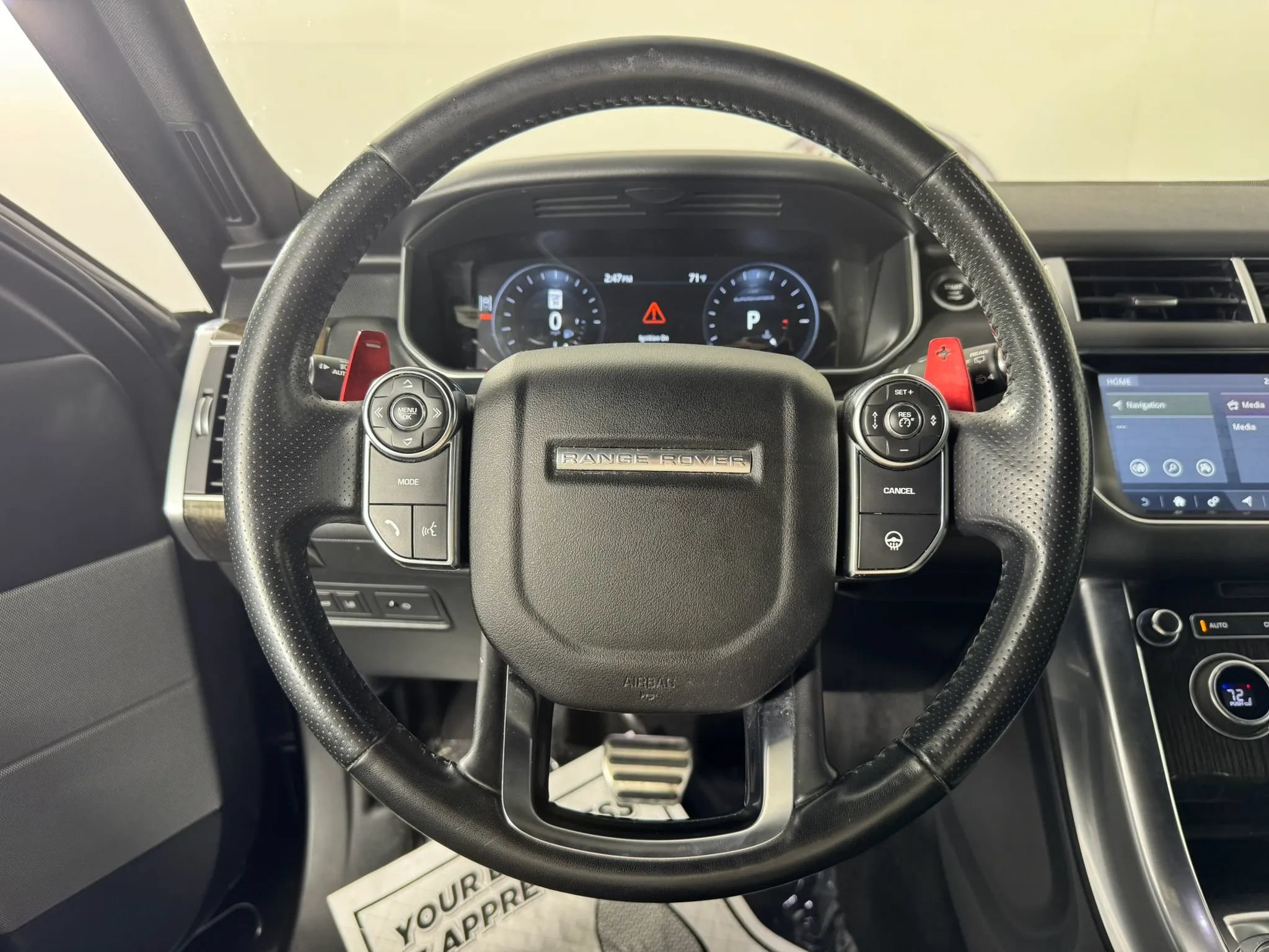 Used 2017 Land Rover Range Rover Sport Supercharged AWD/4WD image 13