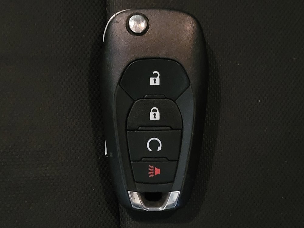 Used 2020 Chevrolet Trax LT FWD image 32