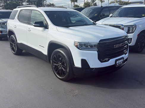 Used 2023 GMC Acadia SLE w/ Elevation Edition FWD image 1