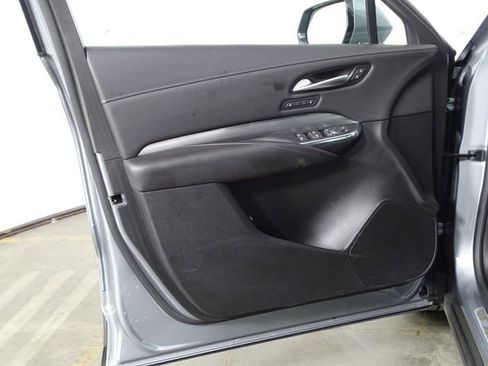 Used 2024 Cadillac XT4 Premium Luxury AWD/4WD image 16