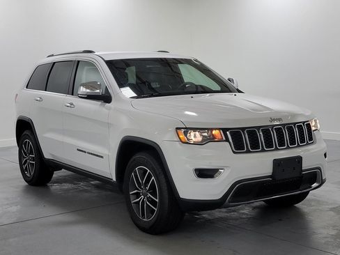 Used 2019 Jeep Grand Cherokee Limited AWD/4WD image 2