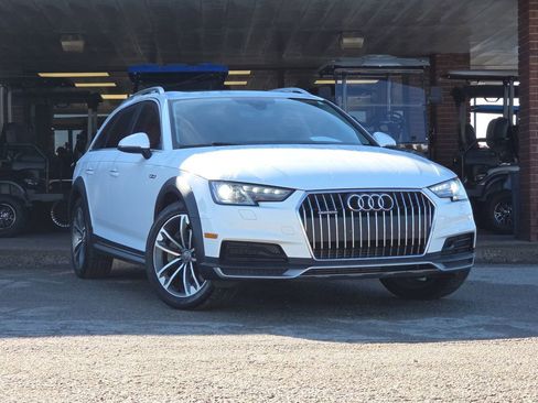 Used 2017 Audi A4 2.0T allroad Premium w/ Convenience Package image 1