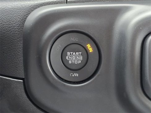 Used 2021 Jeep Wrangler Unlimited Sport image 16