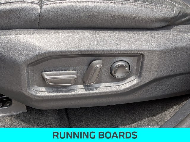 Used 2023 Toyota Tundra Limited w/ Power Package AWD/4WD image 15