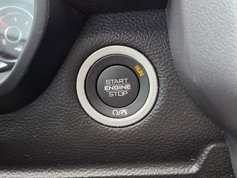 Used 2024 RAM 1500 Lone Star image 28