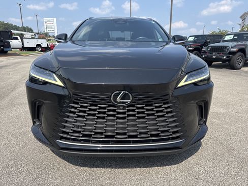 Used 2023 Lexus RX 350 FWD w/ Cold Area Package image 2
