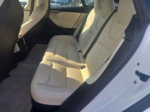 Used 2018 Tesla Model S 100D AWD/4WD image 17