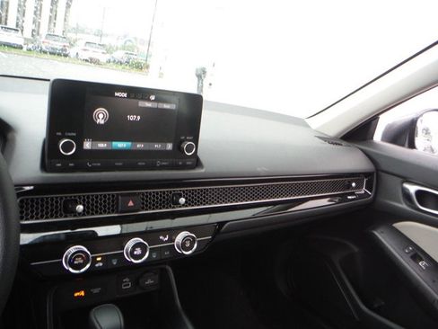 Used 2023 Honda Civic LX image 14