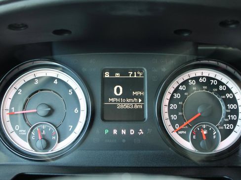 Used 2021 RAM 1500 Tradesman AWD/4WD image 22
