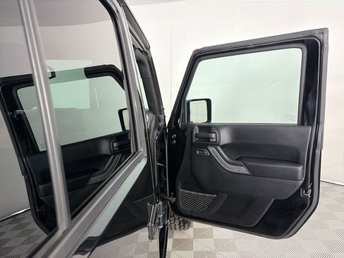 Used 2017 Jeep Wrangler Unlimited Sport w/ Quick Order Package 24S image 27