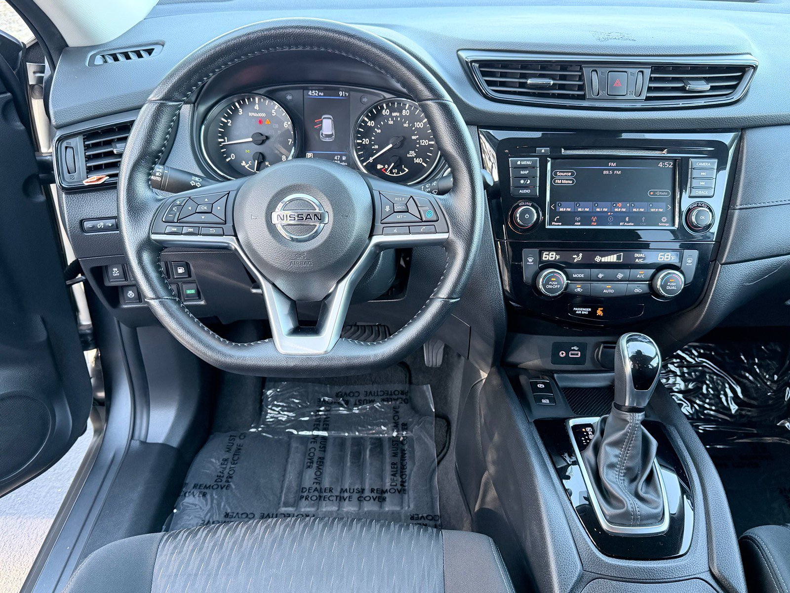 Used 2020 Nissan Rogue SV w/ Premium Package AWD/4WD image 10