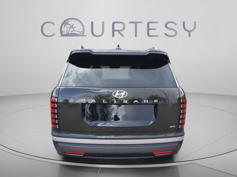 Used 2026 Hyundai Palisade SEL AWD/4WD image 4