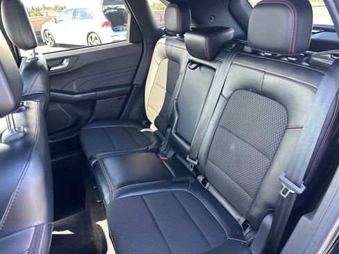 Used 2024 Ford Escape ST-Line image 17