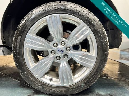 Used 2024 Ford Expedition Max Platinum AWD/4WD image 11