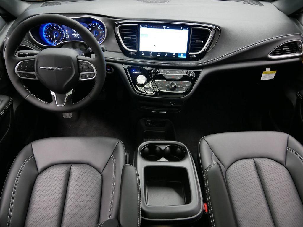 New 2026 Chrysler Pacifica Select AWD/4WD image 27