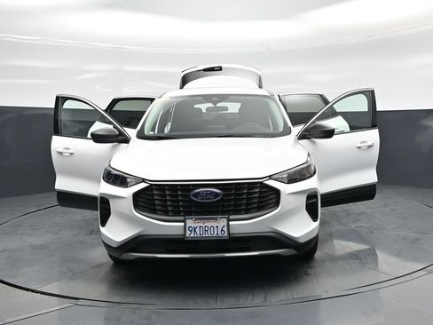 Certified 2023 Ford Escape Active FWD image 15
