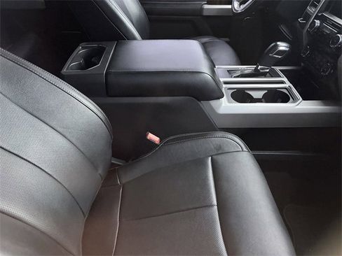 Used 2020 Ford F150 Lariat image 6