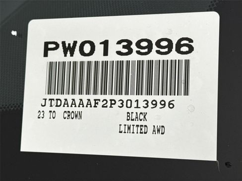 Used 2023 Toyota Crown Limited image 49