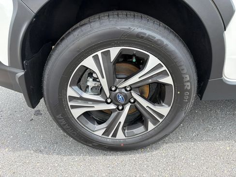 Certified 2026 Subaru Crosstrek 2.5i Premium AWD/4WD image 11