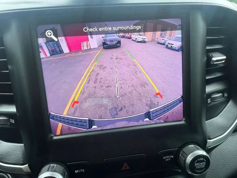 Used 2019 RAM 1500 Big Horn AWD/4WD image 26
