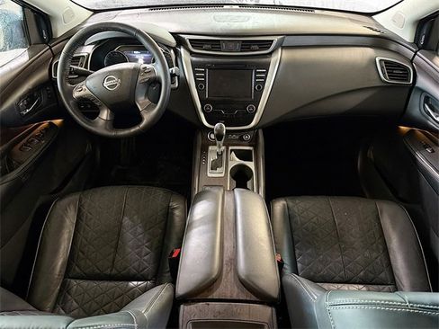 Used 2020 Nissan Murano Platinum image 10