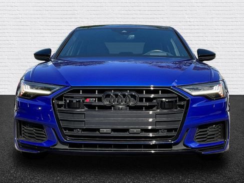 Used 2022 Audi S6 Prestige AWD/4WD image 2