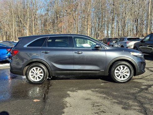 Certified 2020 Kia Sorento LX image 7