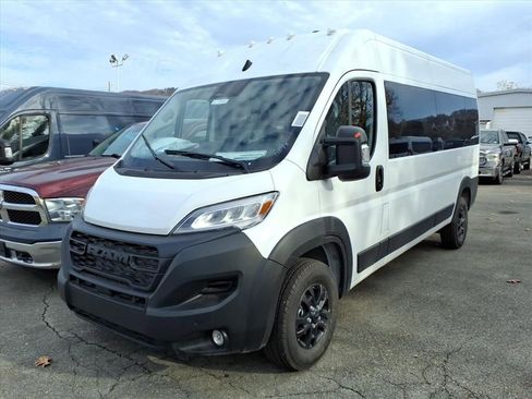 New 2026 RAM ProMaster 2500 w/ Quick Order Package 22H SLT+ image 2