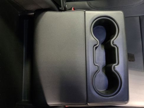 Used 2024 GMC Sierra 1500 SLT image 24