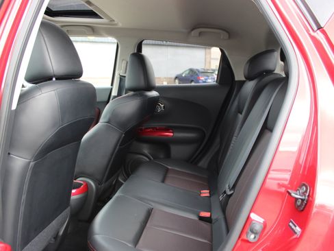 Used 2011 Nissan Juke SL w/ Sport Pkg AWD/4WD image 4