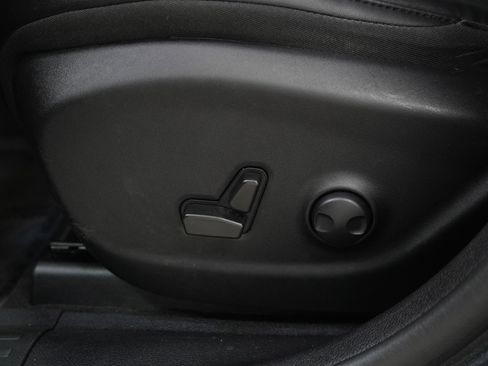 Used 2022 Jeep Cherokee Limited AWD/4WD image 24