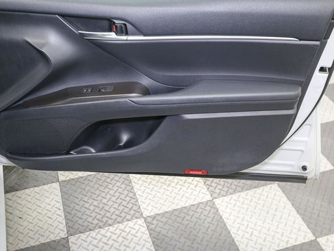 Used 2023 Toyota Camry LE FWD image 19