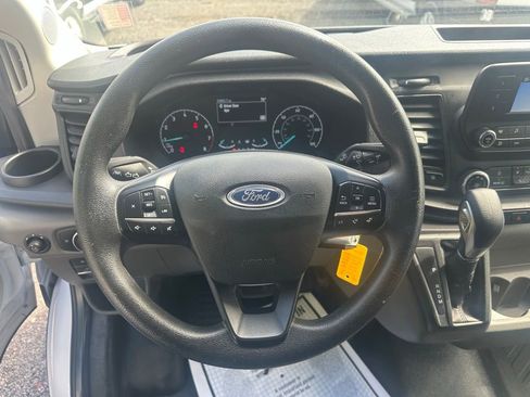 Used 2024 Ford Transit 250 Low Roof w/ Exterior Upgrade Package RWD image 15